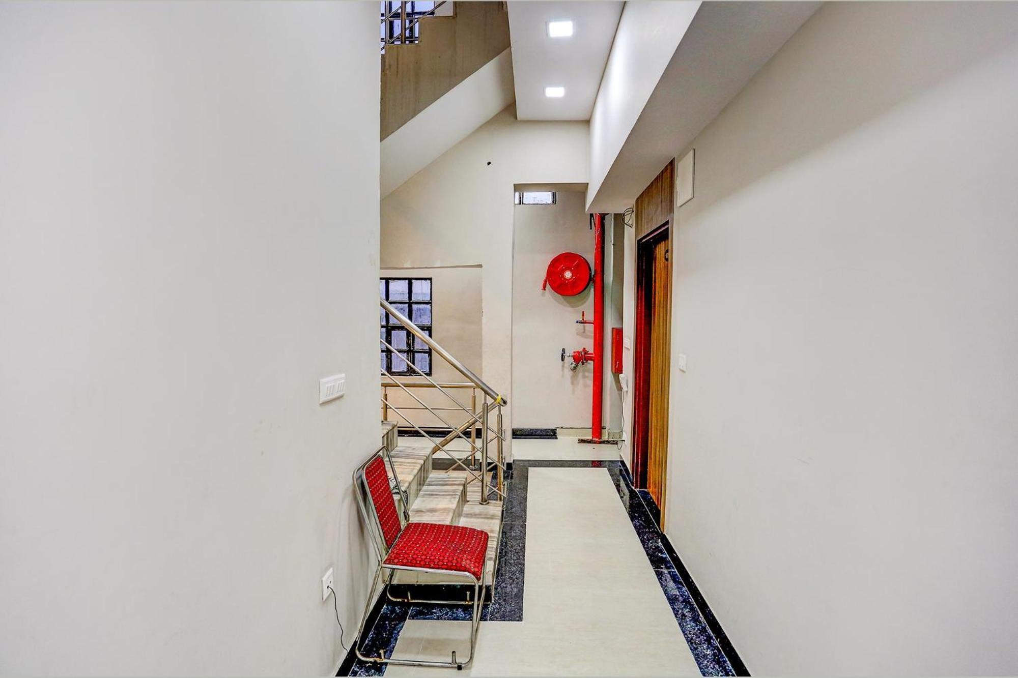 Fabhotel Season Park 2 Dźajpur Zewnętrze zdjęcie